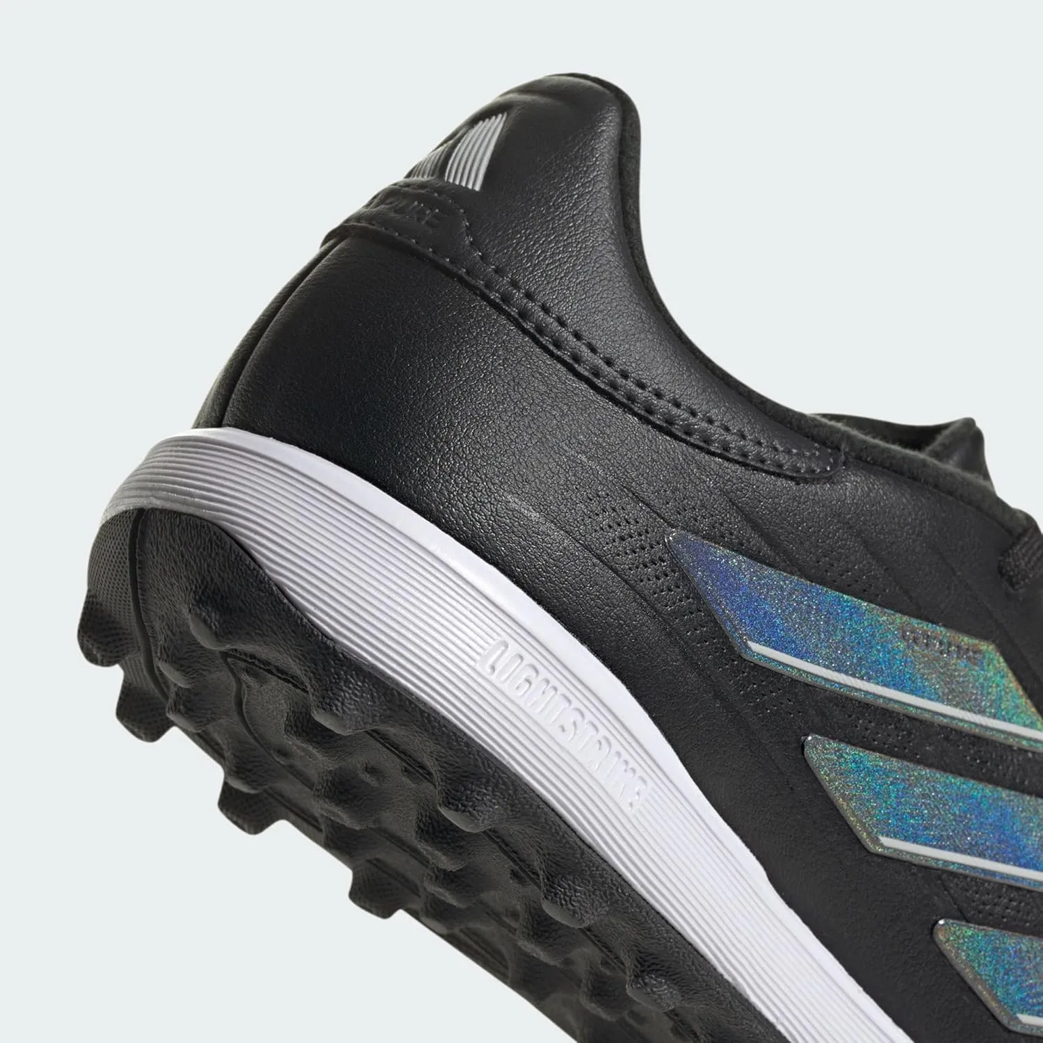 adidas Unisex-Adult Sneaker