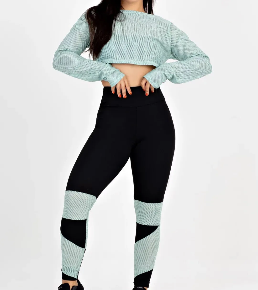 Conjunto Fitness Feminino de Inverno - Cropped Tela E Legging