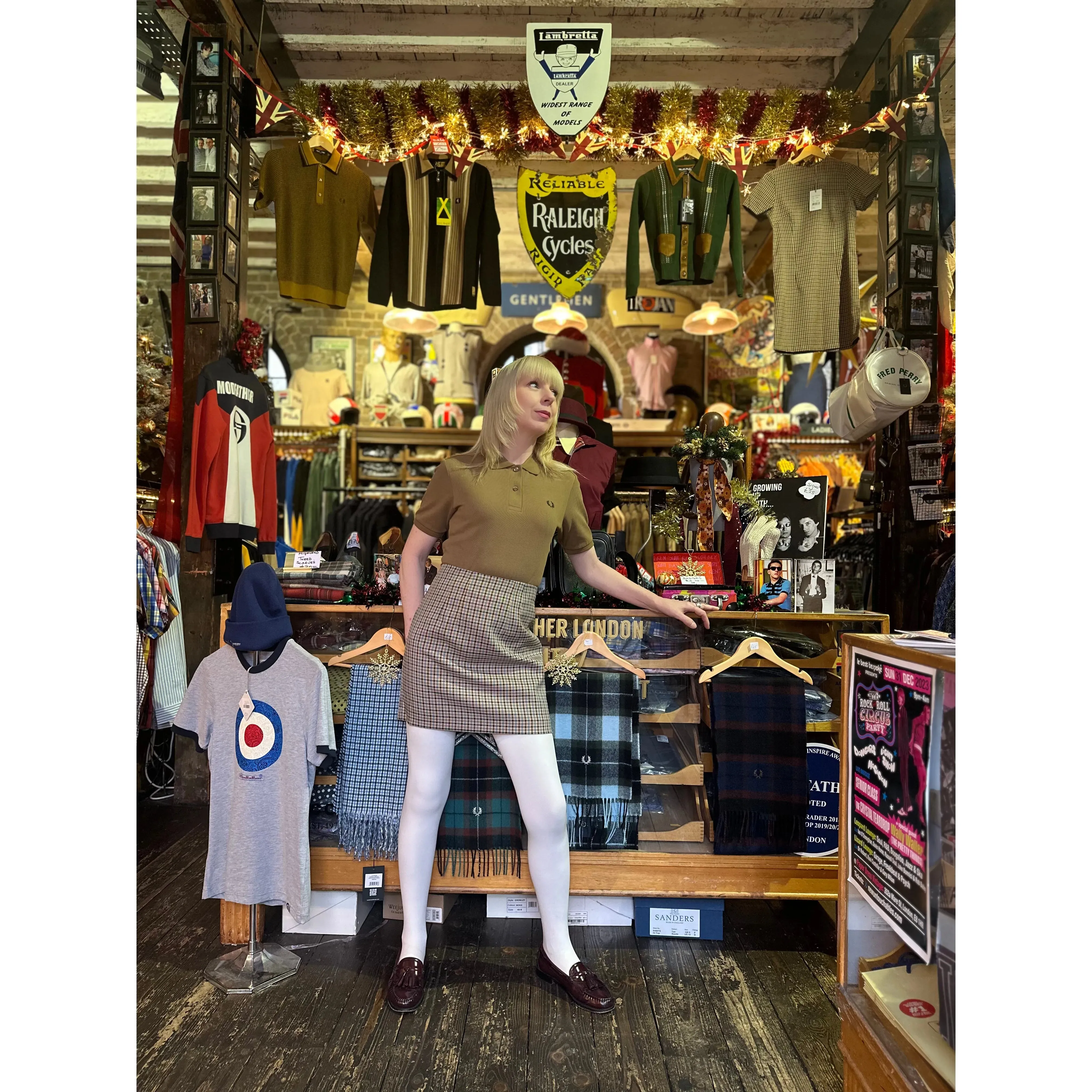 Fred Perry - Women's G6000 Shaded Stone - Polo